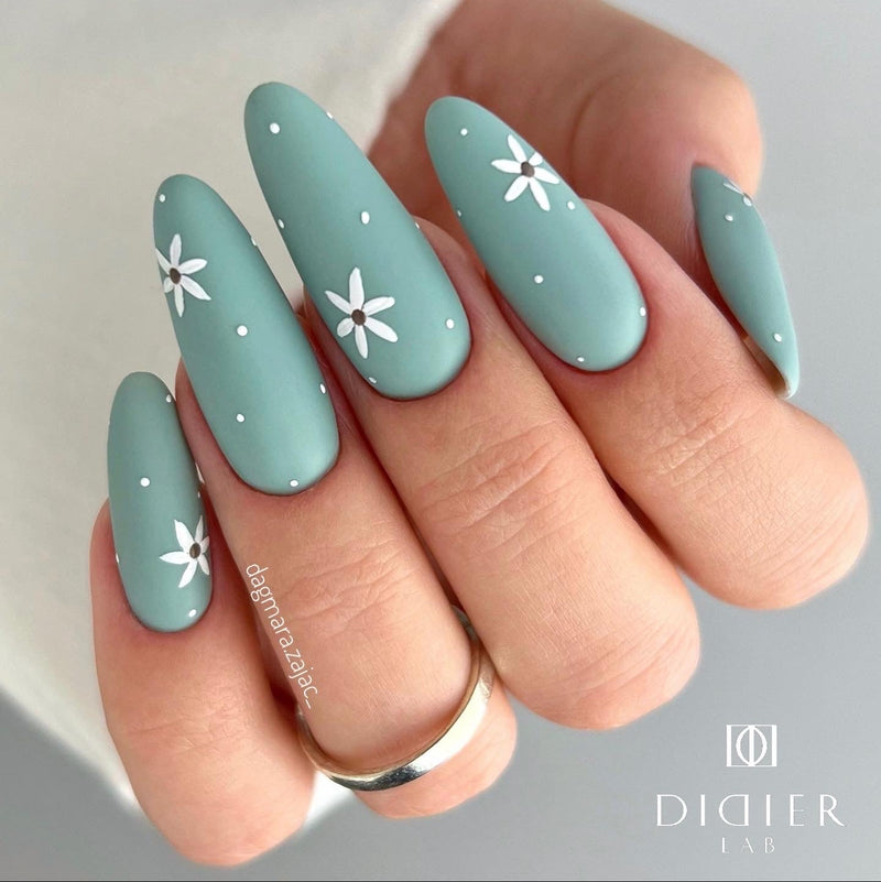 "Studios Didier" gelinis lakas, Hidden the edge