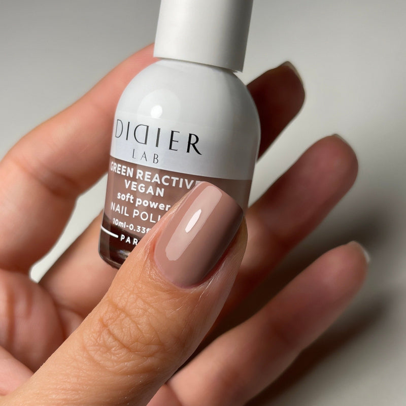 "Didier Lab" veganiškas nagų lakas "Green reactive", soft power, 10ml